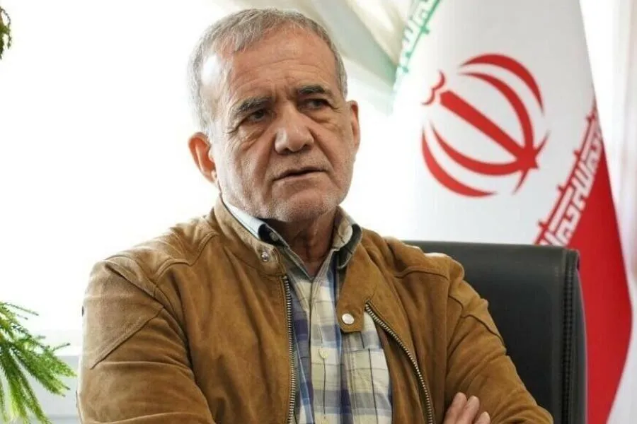 "İranı diz çökdürə biləcəklərini düşündülər, lakin..." - Pezeşkian