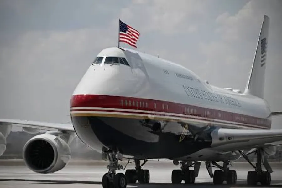 Tramp sui-qəsd təhdidindən sonra Türkiyədən belə qaçdı - VİDEO 