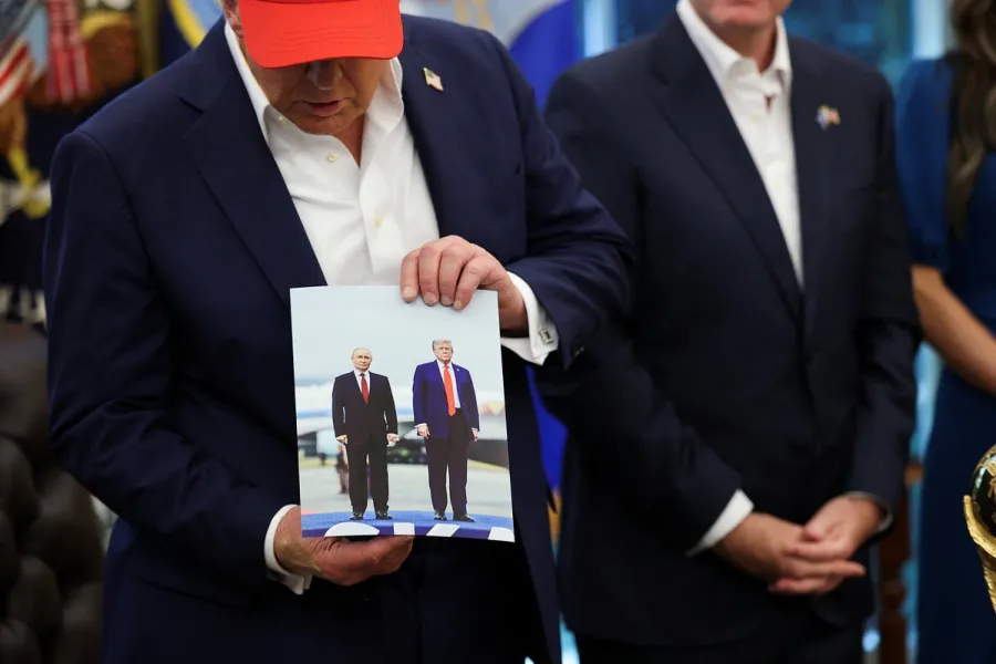Putin Trampa şayba göndərdi