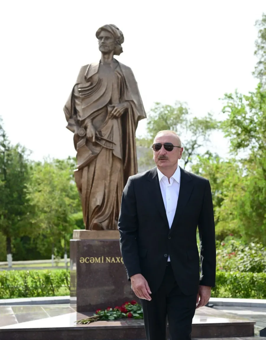 900 illik memarlıq irsi Naxçıvanda belə əbədiləşdirildi - Prezident açılış etdi — 2