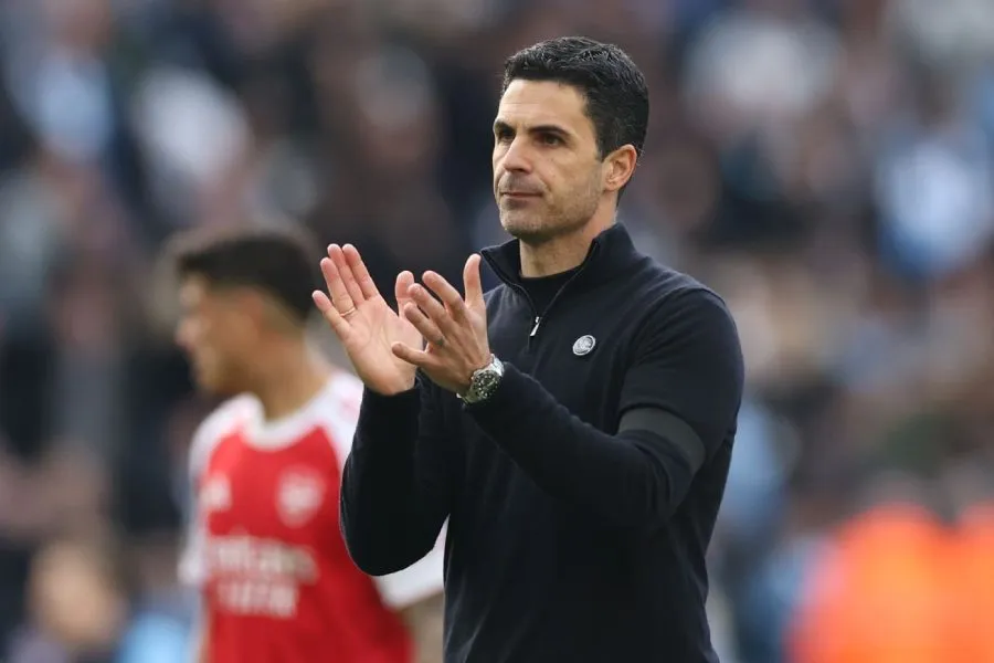 “Arsenal” müdafiəyə əl gəzdirməyə hazırlaşır: Arteta açıqladı
