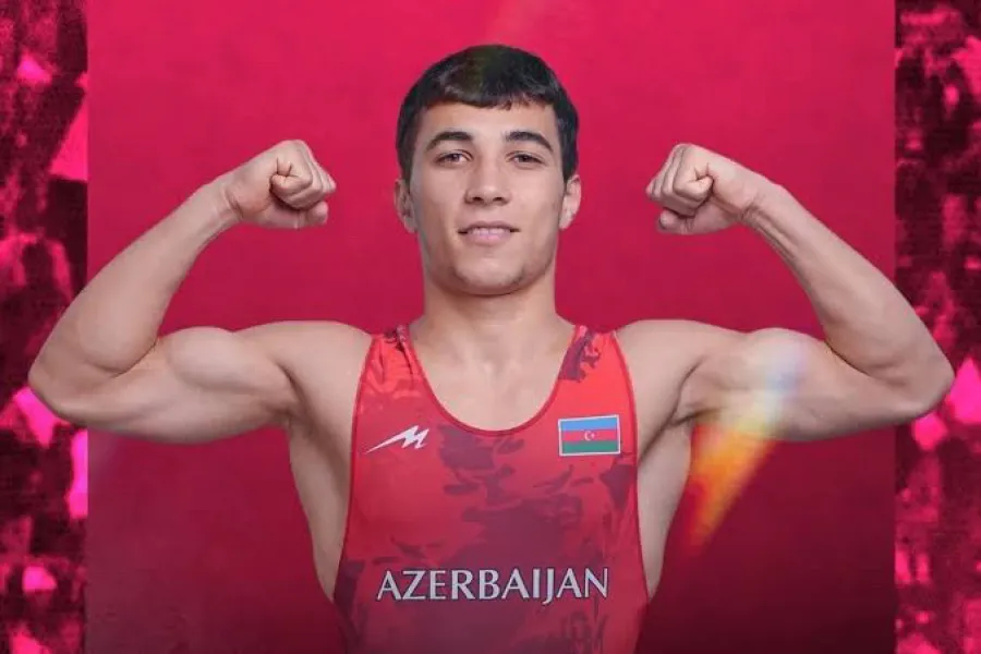 Emin Cavadlı bürünc medal qazandı