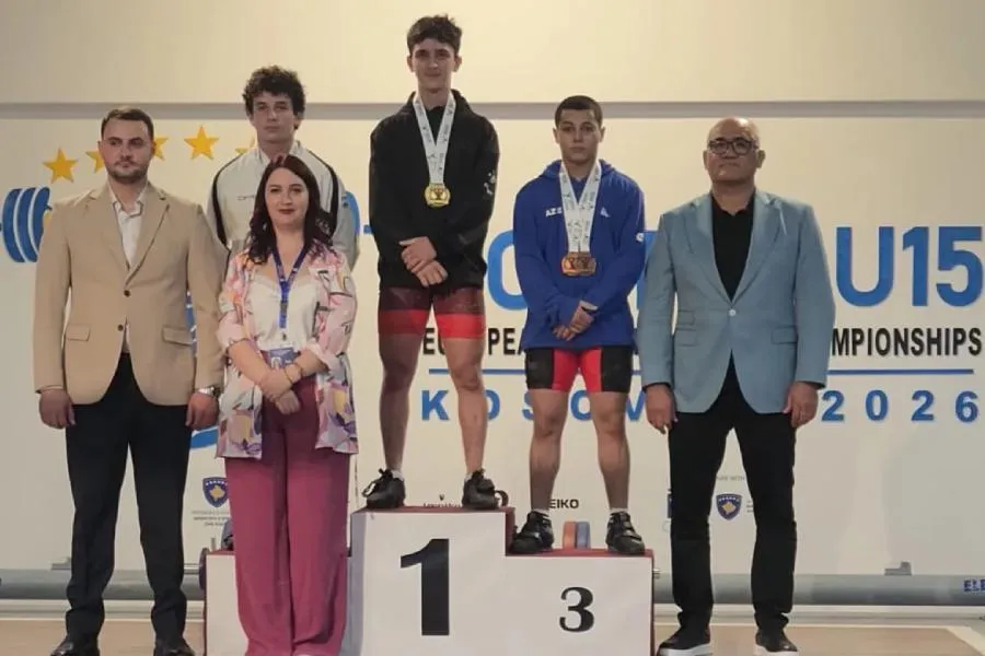 İsa Hüseynov Avropa birinciliyində üç bürünc medal qazandı