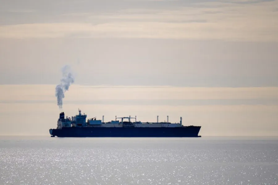 Qırmızı dənizdə tanker vuruldu