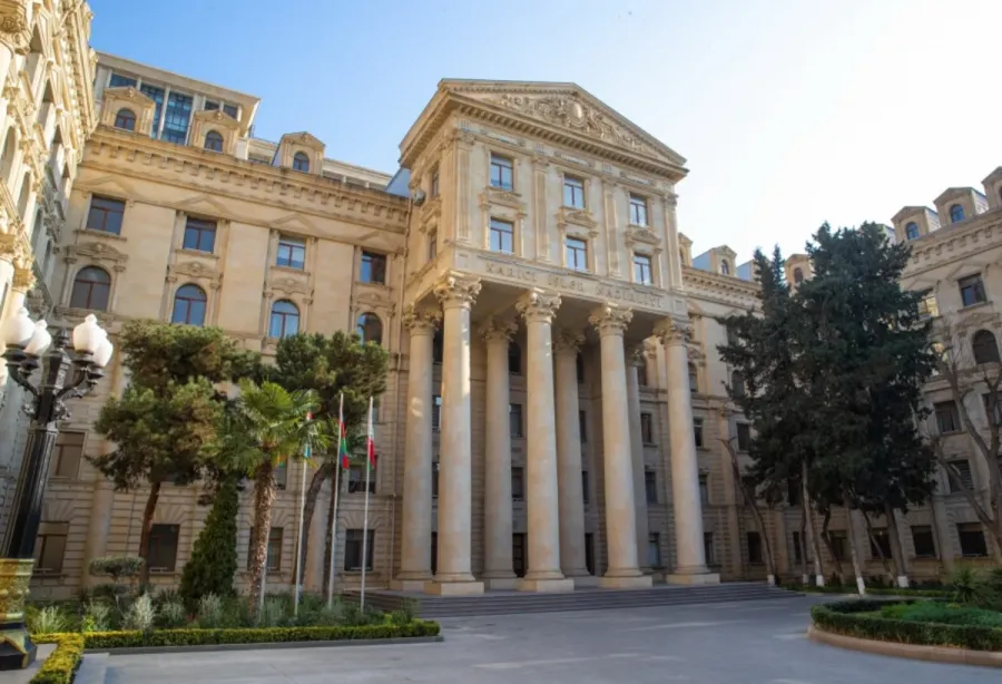 Azerbaijani MFA congratulates Uruguay on Independence Day