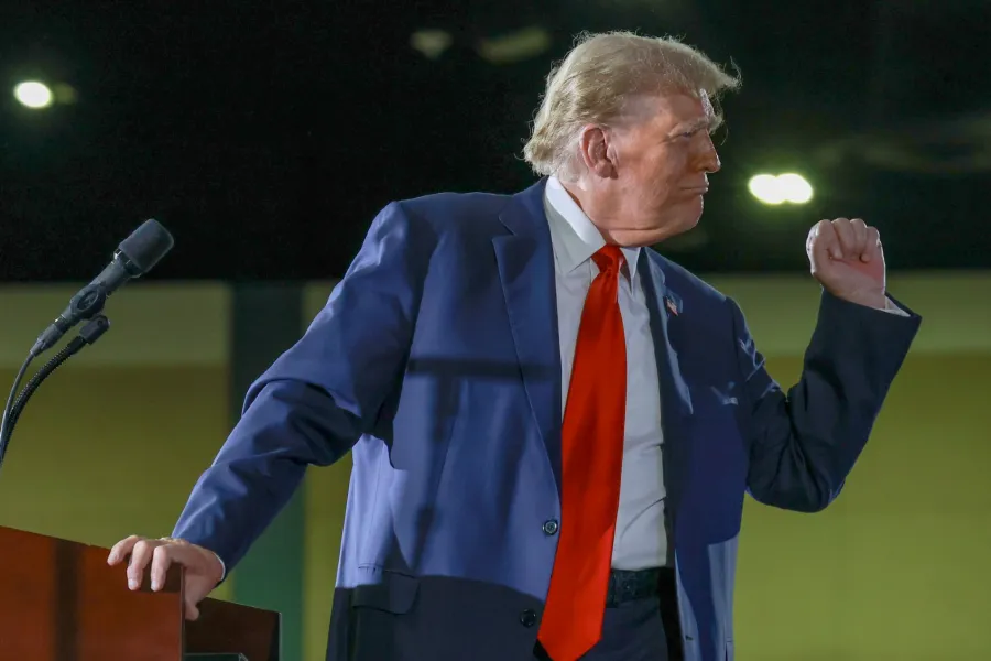 Lake Ontario to become “Lake America”? Trump’s latest surprise for Canada