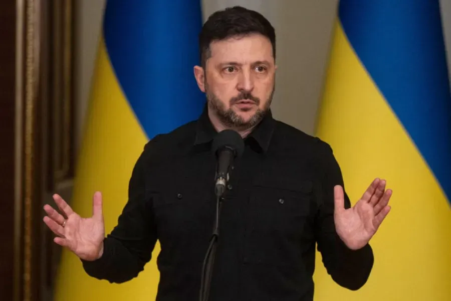 Zelensky announces Ukraine has received Patriot missiles