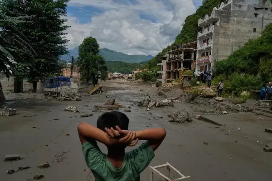 Death toll from Nepal floods reaches 270