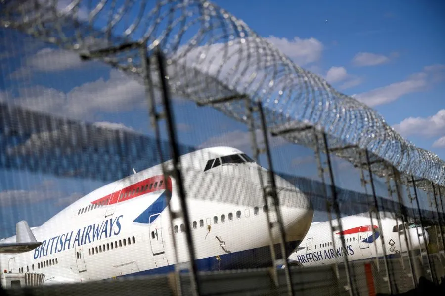Britaniyada 8,7 milyon sərnişinin məlumatları OĞURLANDI