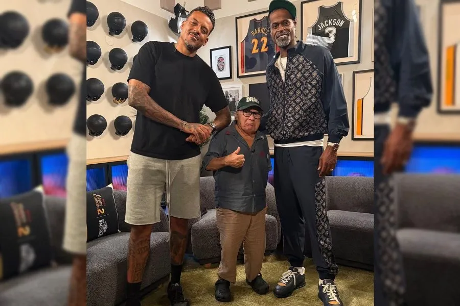 DeVito NBA nəhənglərinin yanında: 56 sm-lik boy fərqi!
