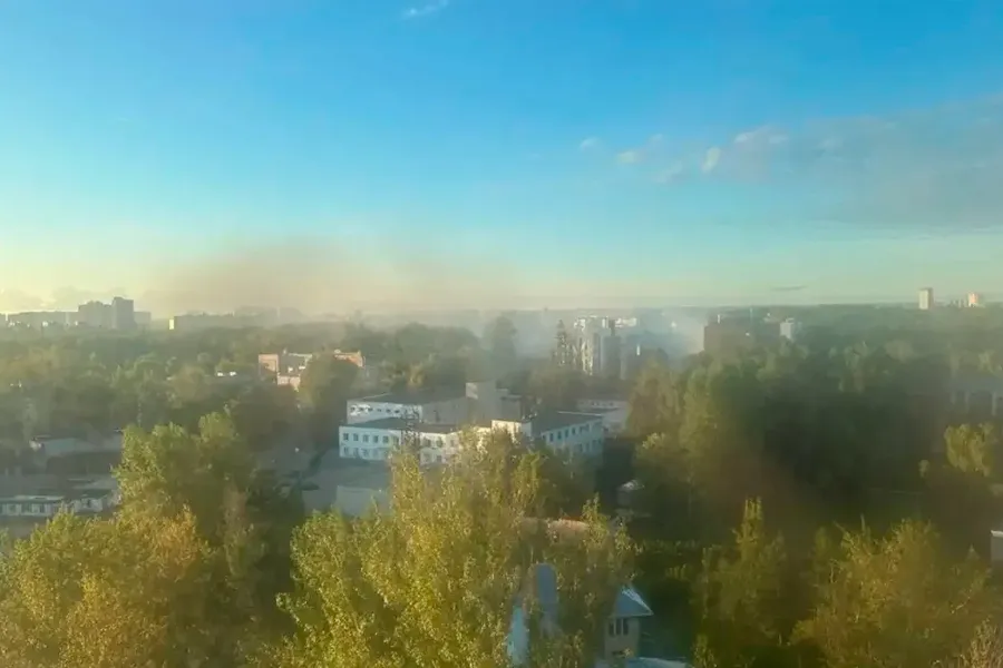 Ukrayna Rusiyada neft emalı zavodunu vurdu - VİDEO