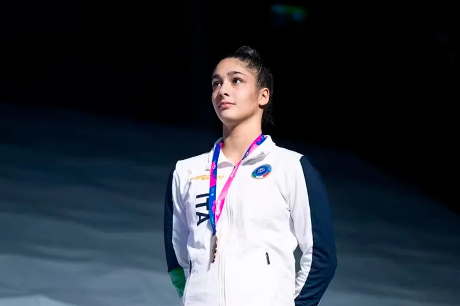 Dünya çempionuna daha bir zərbə: Sofii Raffaeli əməliyyat olunacaq