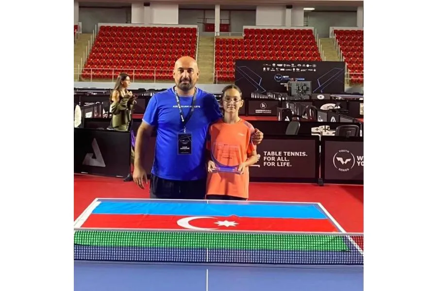 Stolüstü tennisçimiz Fransada qızıl medal qazandı — 1