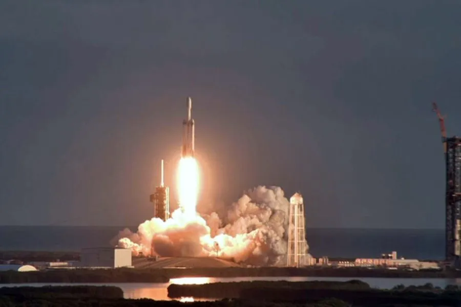 NASA-dan tarixi buraxılış - Kosmosa yeni teleskop göndərildi