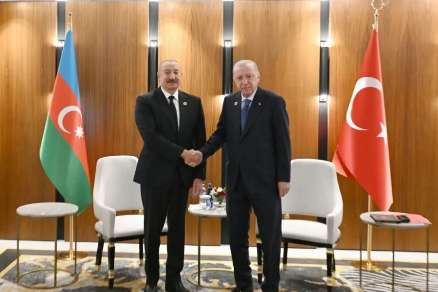 President Ilham Aliyev meets with Turkish President Recep Tayyip Erdogan in Bishkek