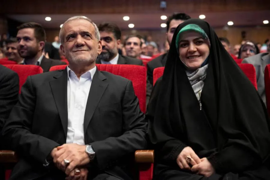 Pezeshkian spoke to his daughter in Azerbaijani – VIDEO