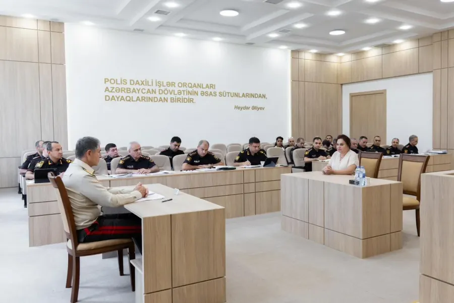 Vilayət Eyvazov gələcəyin polislərini seçdi — 9