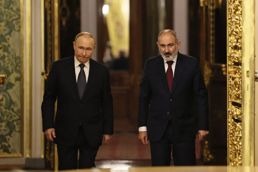 Putin Qarabağ ermənilərindən canlı bomba hazırlayır