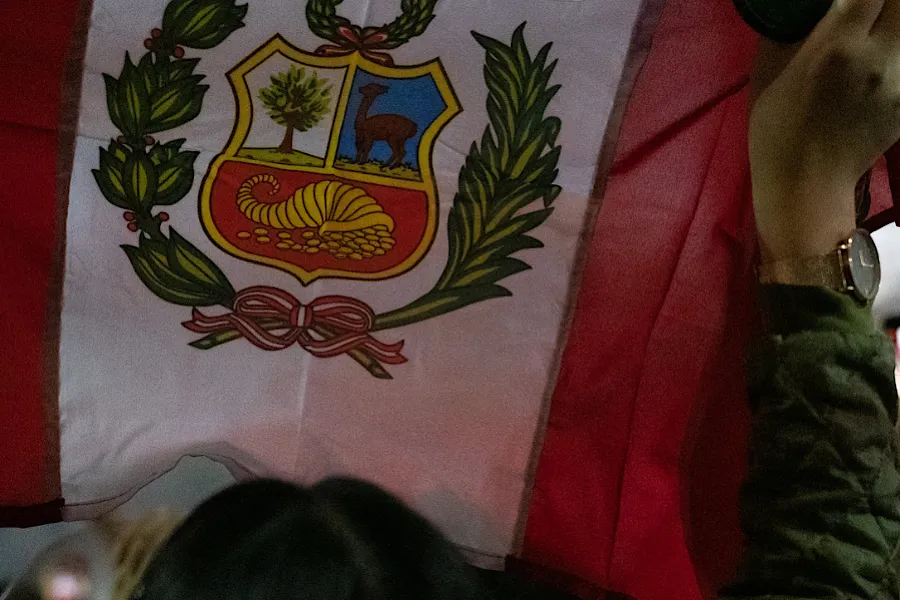 İran daha bir ölkəni itirdi: Peru əlaqələri kəsdi
