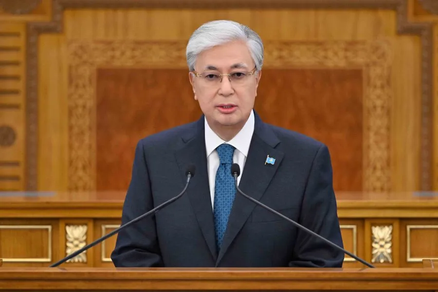 Tokayev vitse-prezidentin səlahiyyətlərini müəyyənləşdirdi