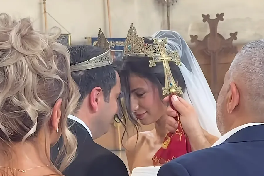 Simonyan evləndi - FOTO