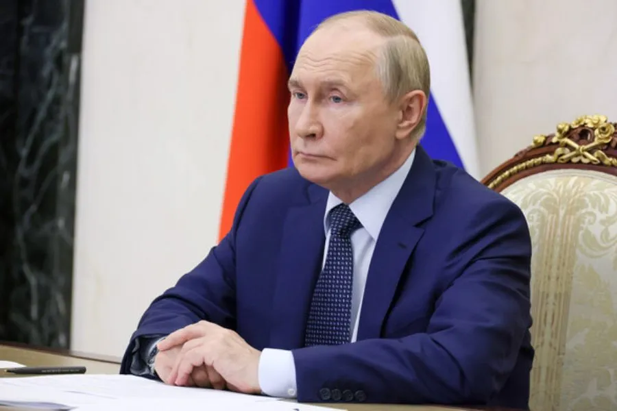 Putin Hindistana gedir