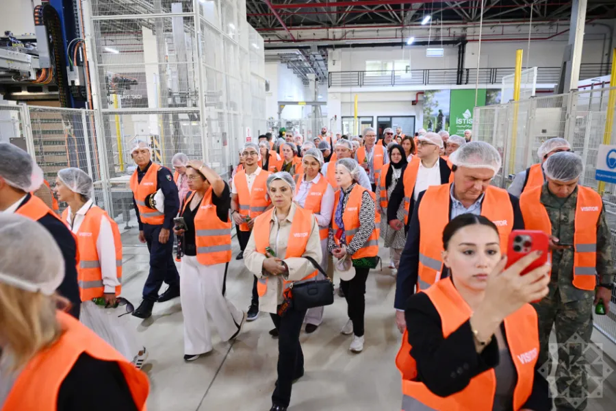Xarici diplomatlar “İstisu” mineral su zavodunda olublar — 4