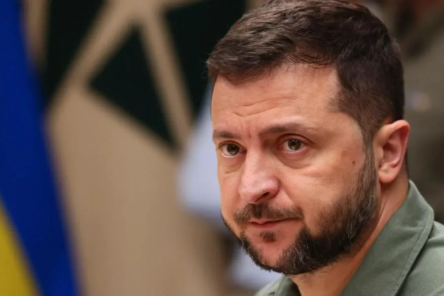 Zelenski Trampın yanından “uçdu”, Vaşinqton əvəzinə Kanadaya getdi