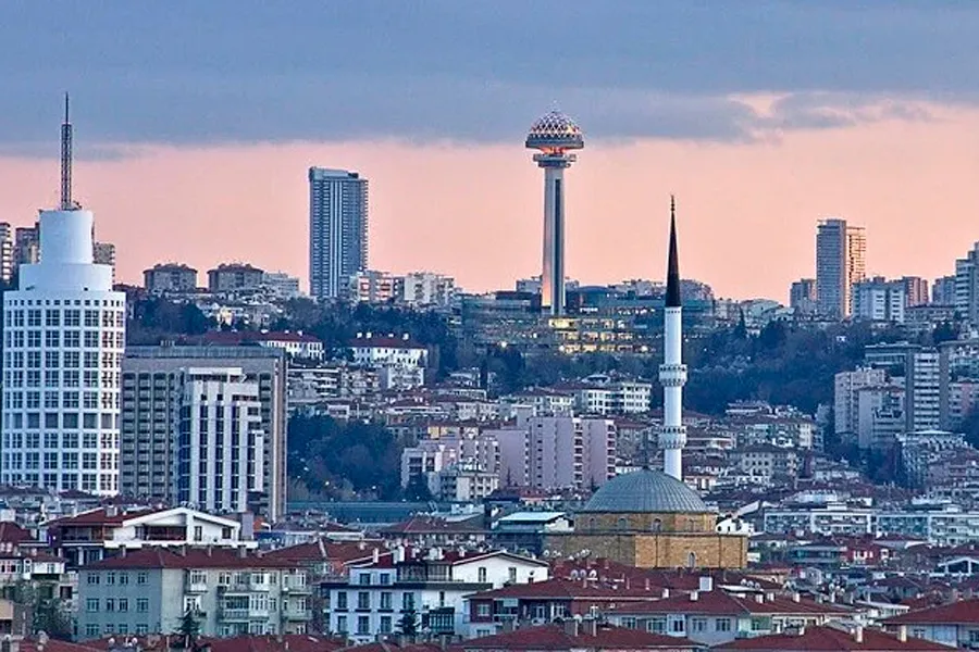 Türkiyə əhalisi hansı ölkəni “ən yaxın” hesab edir? - SORĞU