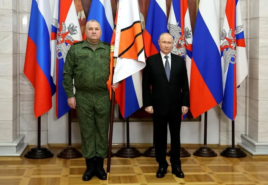 Putinin medal verdiyi narkotik satan generalın Ukraynadan meyiti gəldi