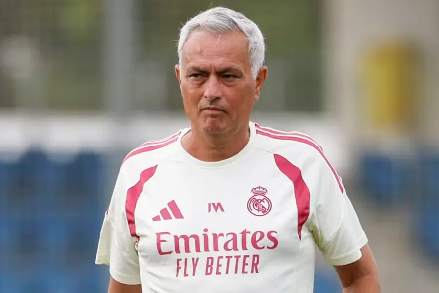 “Atletiko” ilə derbi öncəsi böyük üstünlük: Mourinyo Madridə rekordla qayıtdı
