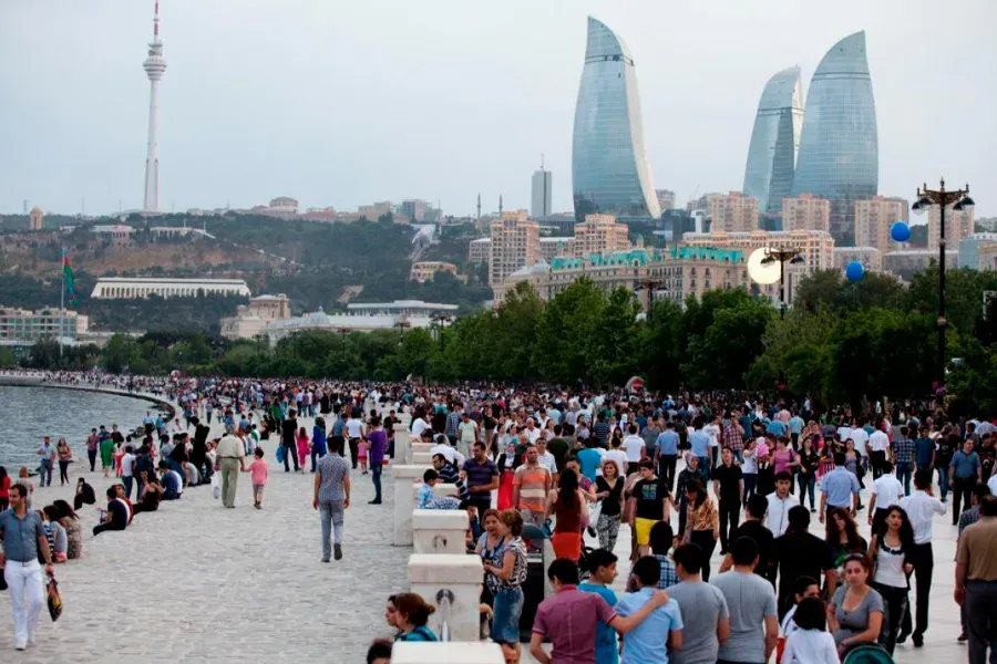 Is the Azerbaijani people ignorant? 