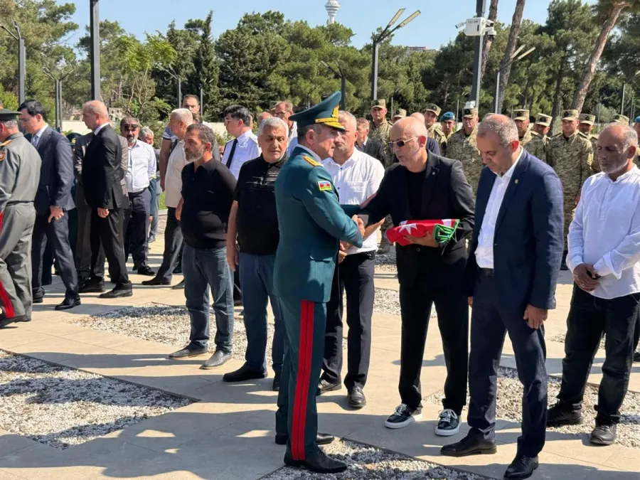 General-mayor İsgəndər Allahverdiyev dəfn olundu — 5