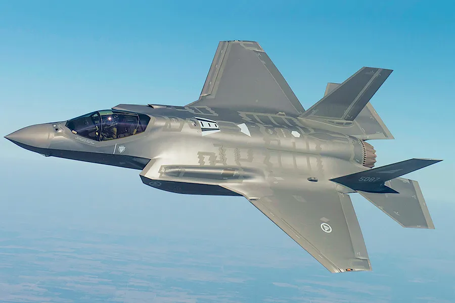 İran F-35 “ovu”na başlayır