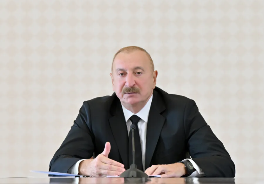 Prezidentin sədrliyi ilə müşavirə keçirildi - YENİLƏNDİ — 6