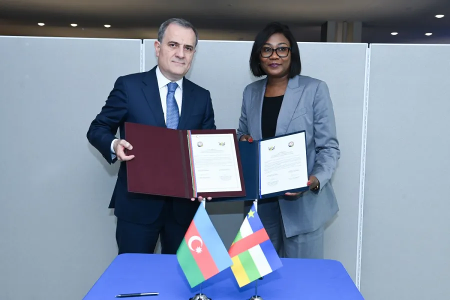 Azərbaycan və Mərkəzi Afrika Respublikası arasında diplomatik əlaqələr quruldu — 1