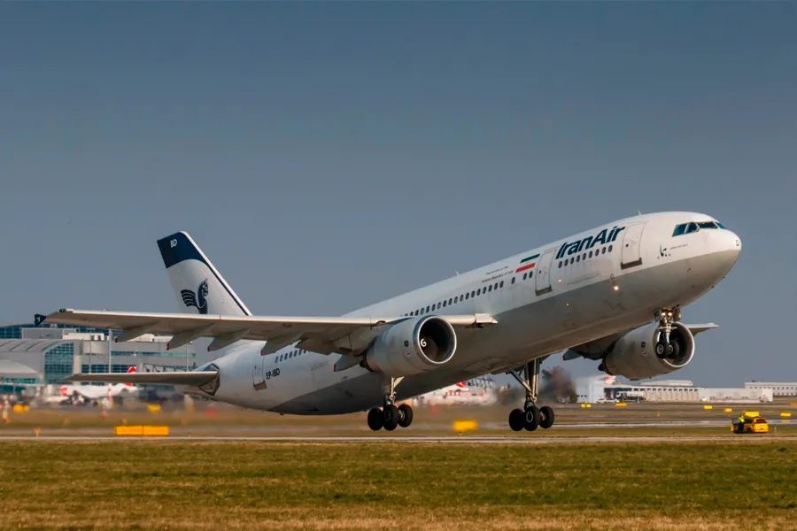 Türkmənistan İran aviaşirkətlərinin öz hava məkanından istifadəsini qadağan etdi