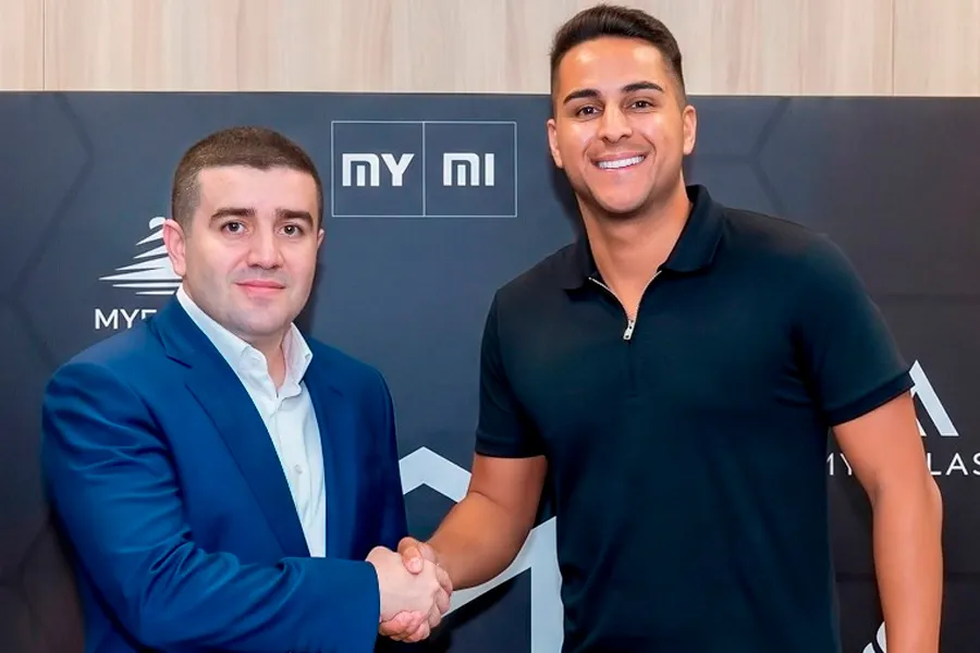 Premyer Liqada yeni transfer həyəcanı: “Şəfa” qapısını Tiaqo Silvaya etibar etdi!
