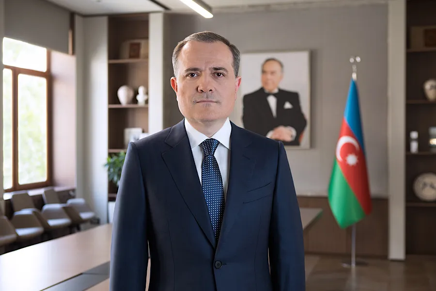 Ceyhun Bayramov Azərbaycanın sülh mesajını dünyaya belə çatdırdı