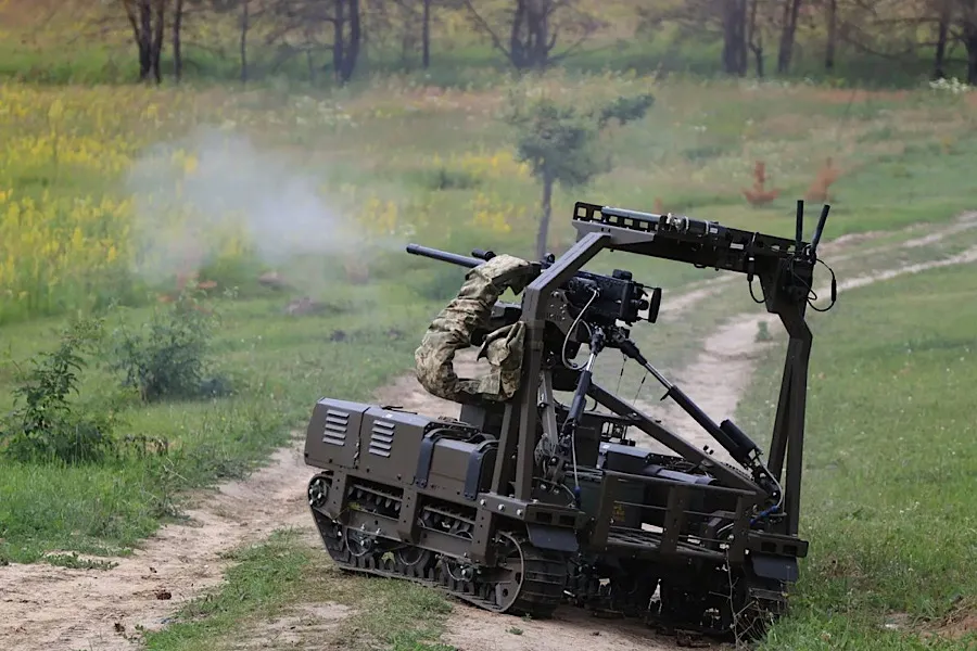 Müharibədə bir ilk: Robotlar cəbhəyə endirildi
