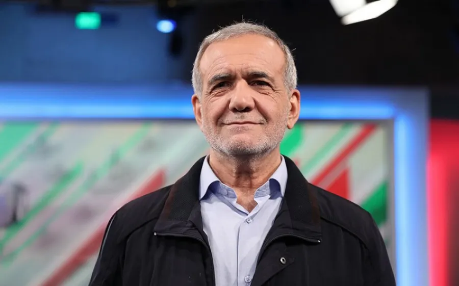 Qərbi Azərbaycanda doğuldu, İranın başına keçdi: Pezeşkian 72 yaşında