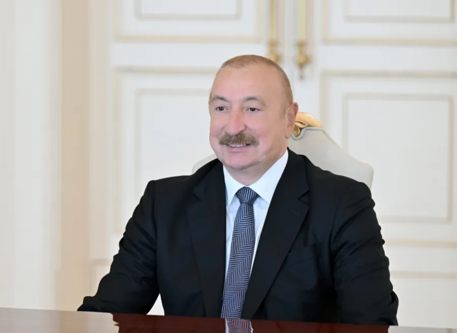 President Ilham Aliyev receives FIFA President — 8