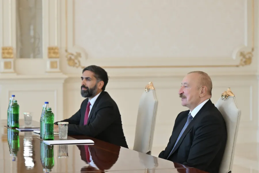President Ilham Aliyev receives FIFA President — 9