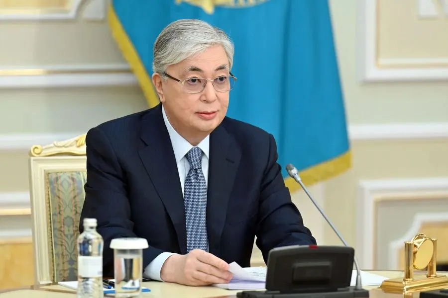 Tokayev 4 yüksək rütbəli hərbçini vəzifədən azad etdi