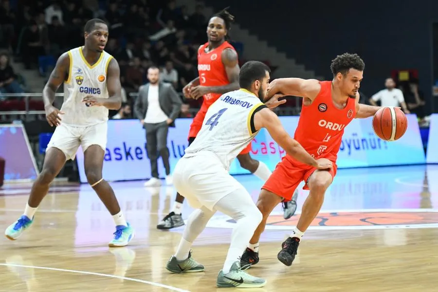 Azərbaycan Basketbol Liqasında möhtəşəm başlanğıc