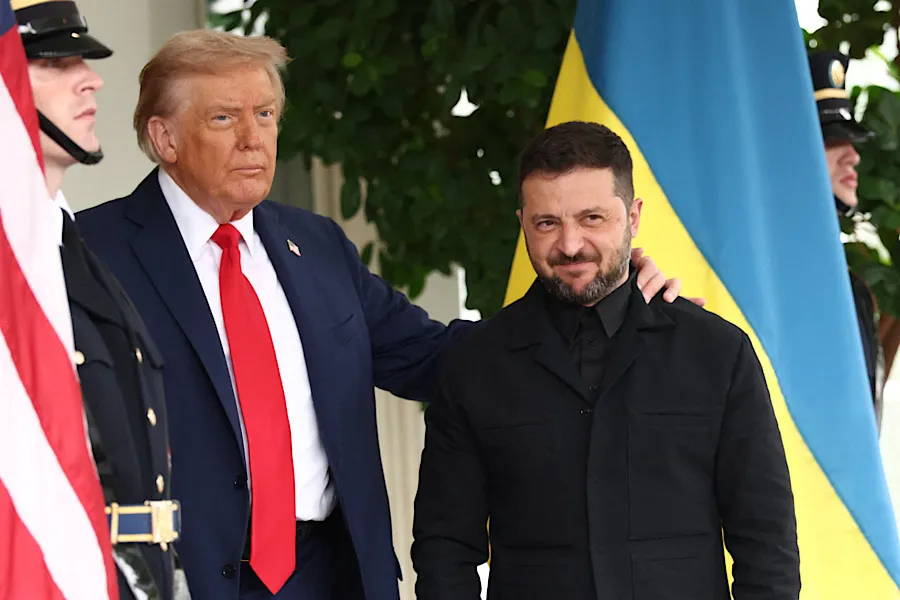 Zelenski: “Bu məsələni Trampdan başqası həll edə bilməz”