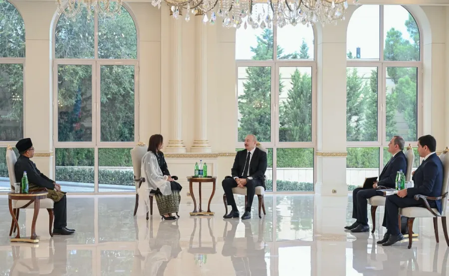 Prezident səfiri qəbul edib - FOTOLAR — 9