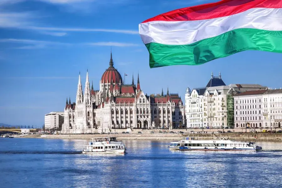 Is Hungary changing its policy toward Ukraine?