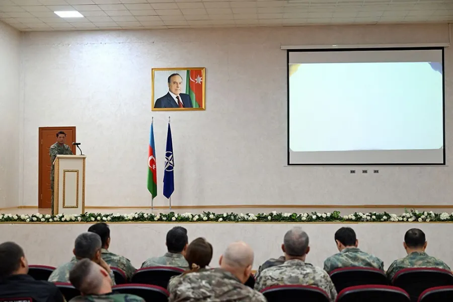 Bakıda NATO-nun təlim kursu keçirilir - FOTOLAR — 1