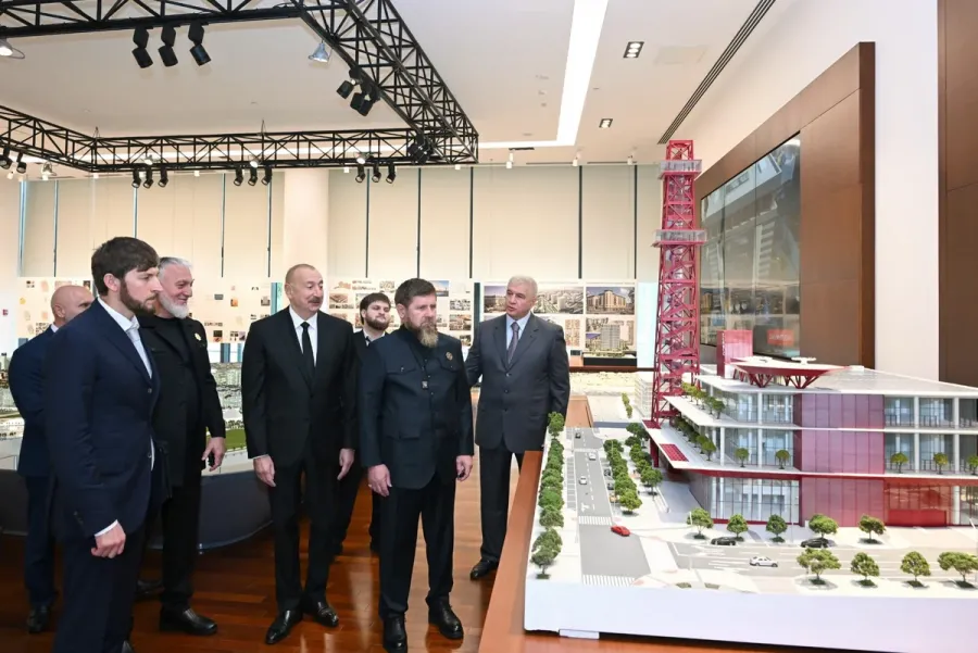 İlham Əliyev Kadırova Bakının dəyişən simasını göstərdi — 1